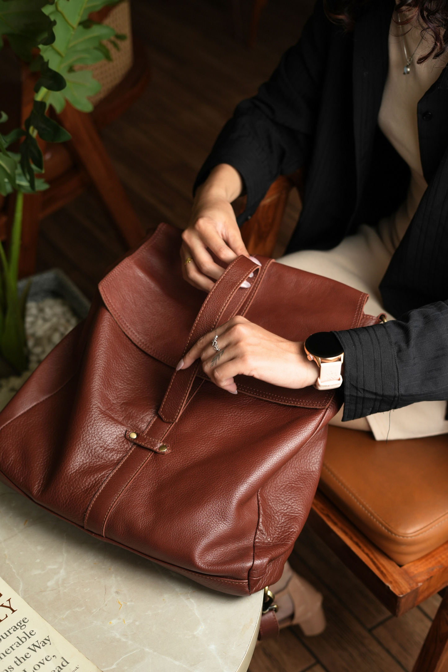 Carryall Tan Hobo