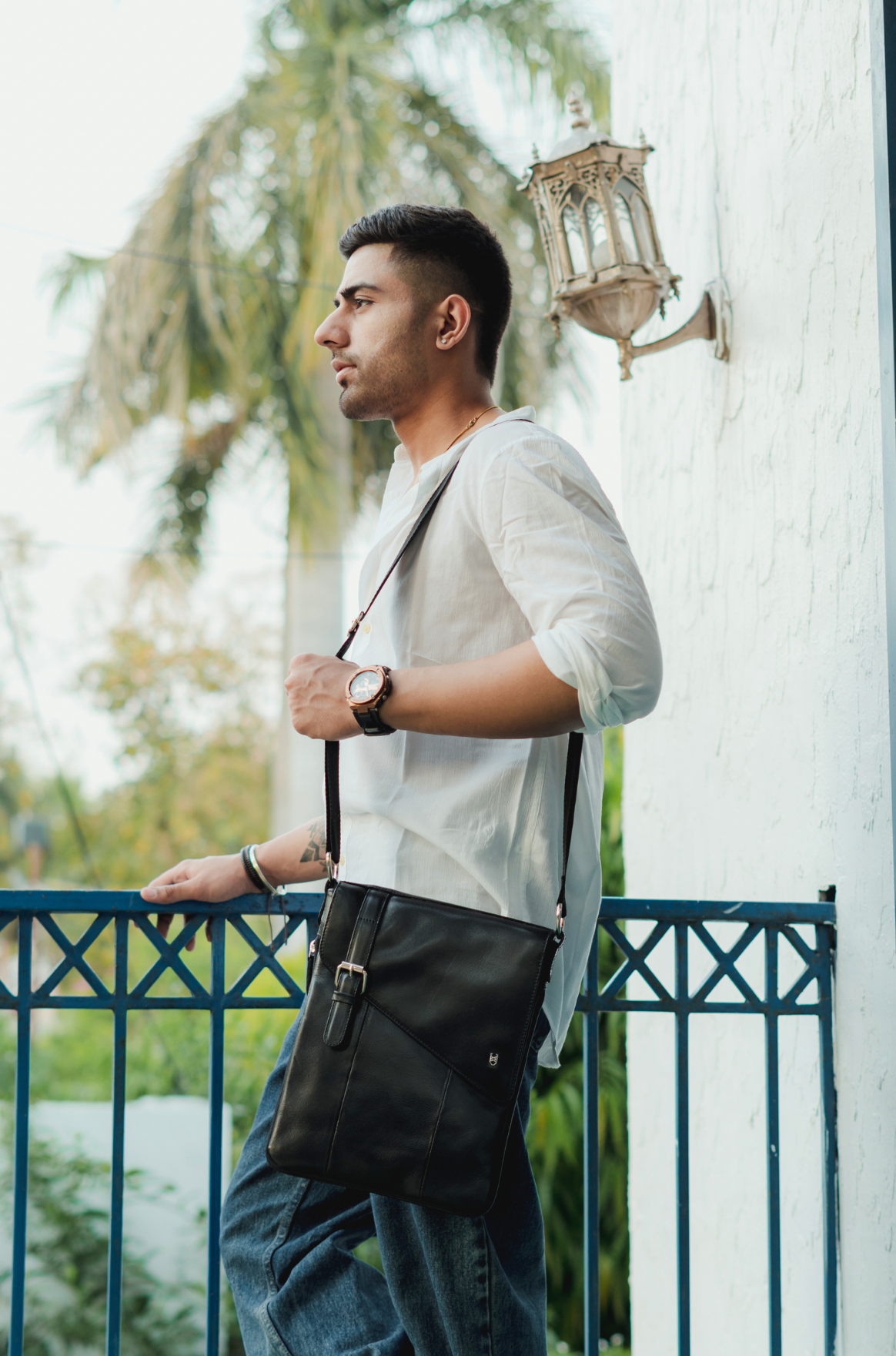 Urban Chic Black Sling