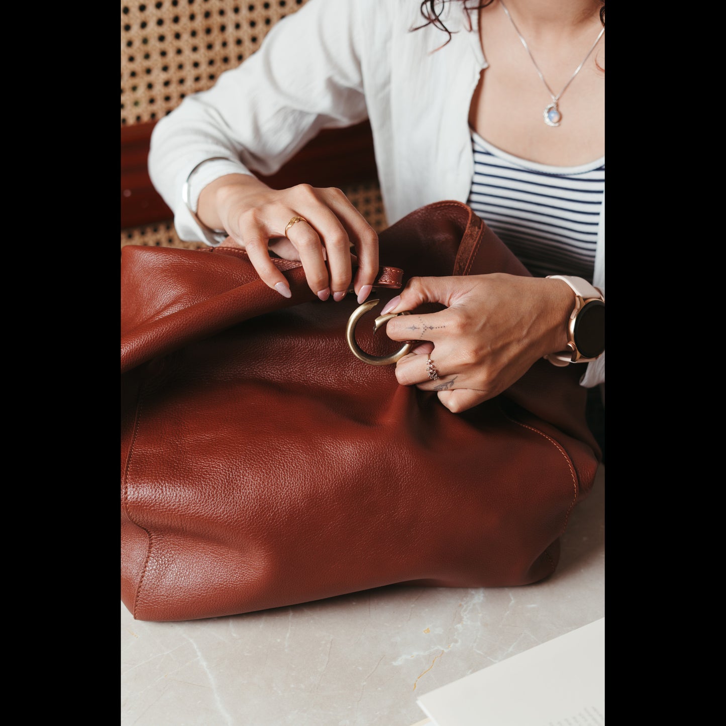 Luxe Nomad Tan Hobo