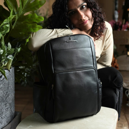 Metropolitan Voyager Black Backpack