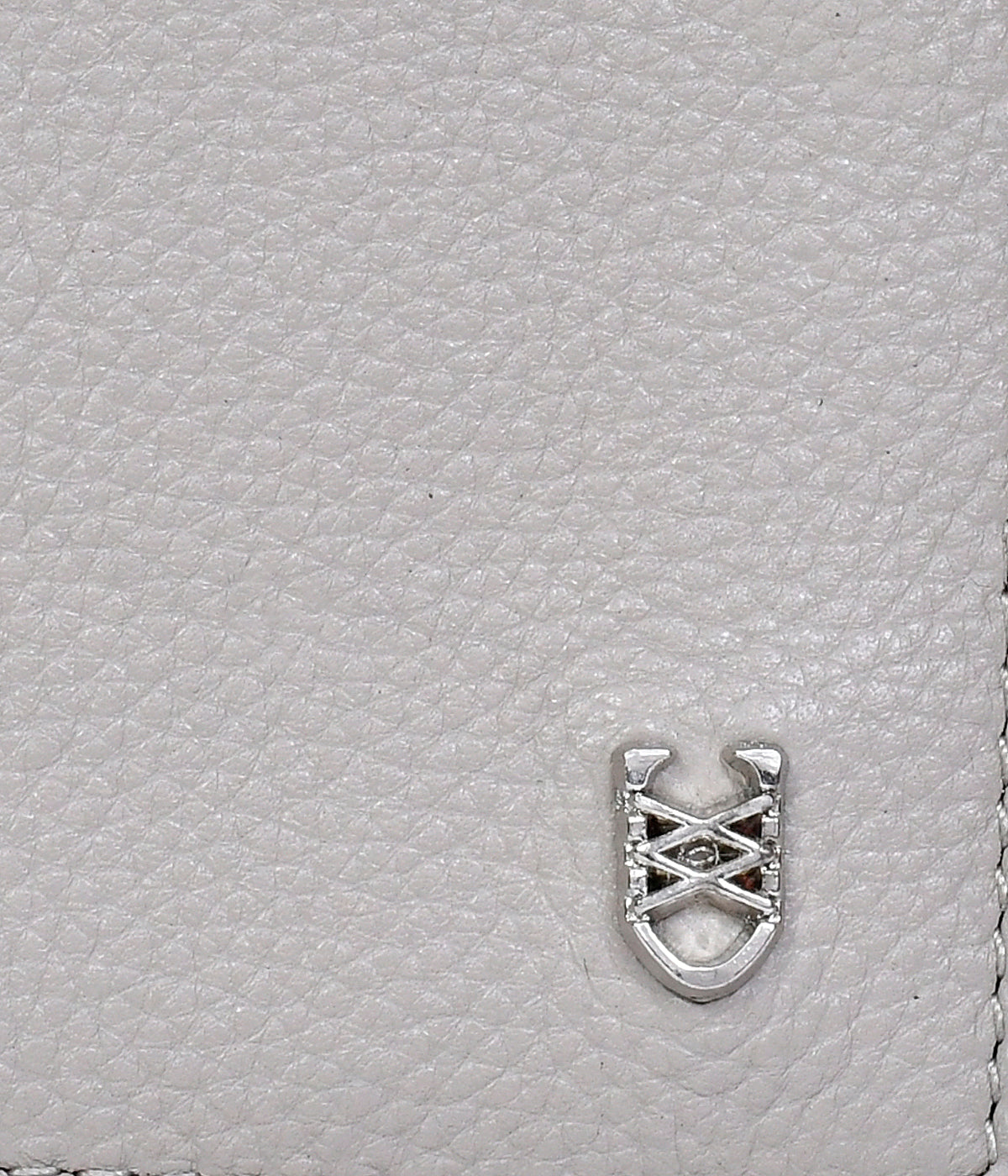 Ivory Pearl Luxury Passport Cover