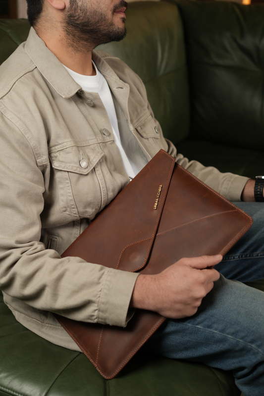 Sleek Guard Tan Laptop Sleeve
