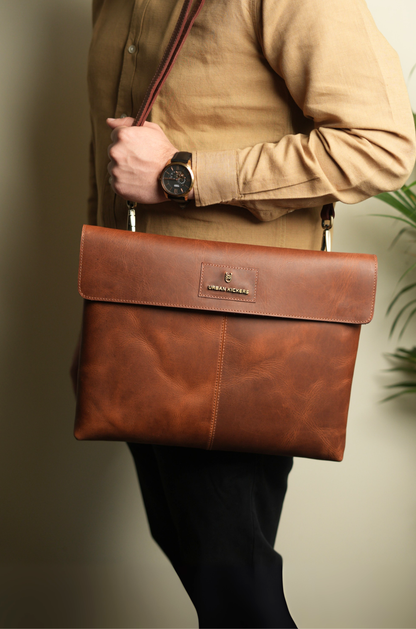 Glide Wrap Tan Laptop Sleeve